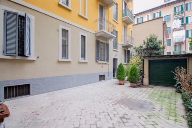 Alessia'S Flat- Loreto 2 Milano Exterior foto